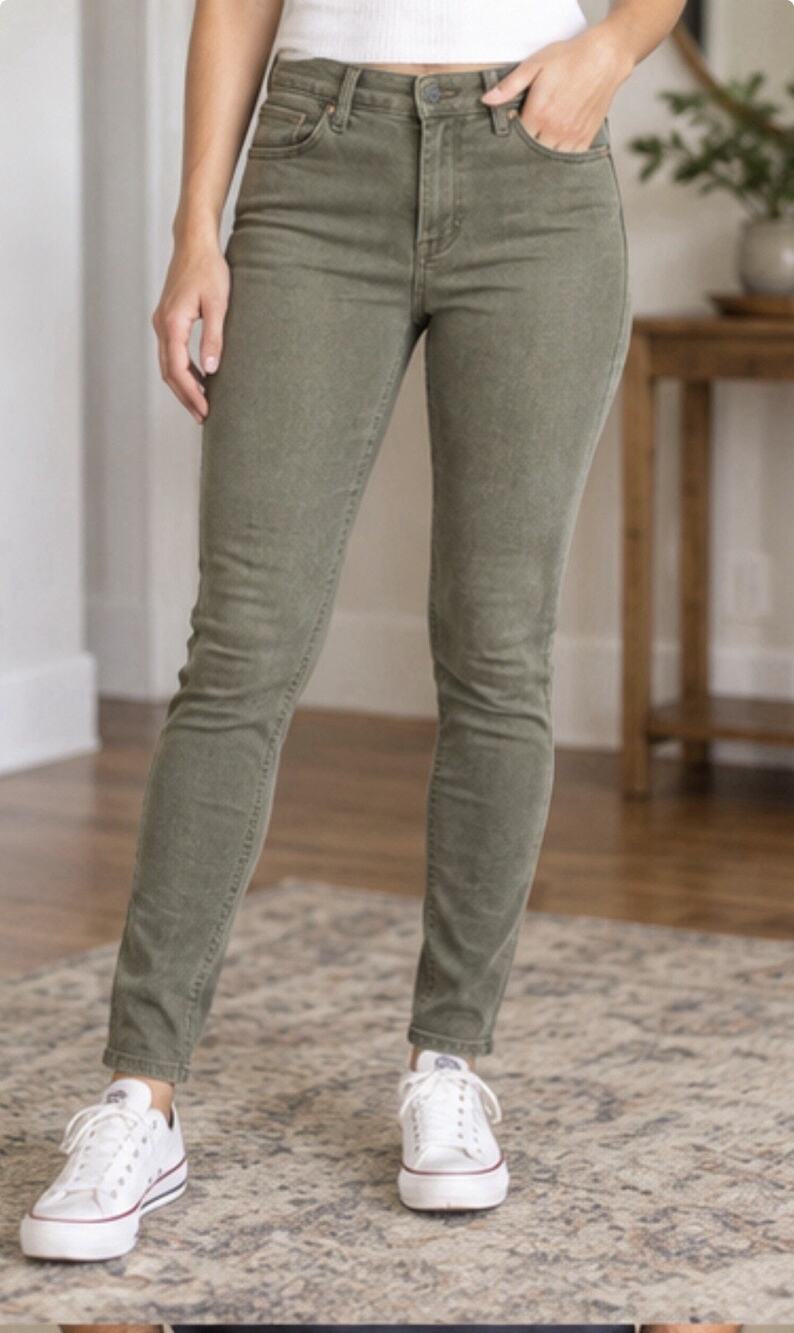 Banana Republic Women’s Skinny Jeans Size 27/4 Olive Green Stretch Denim